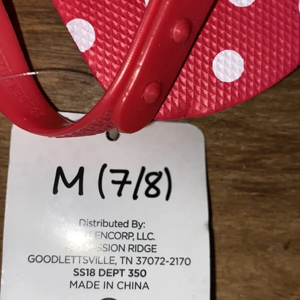 Little girls pink polka dot flip flops size 7/8